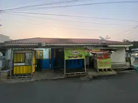 Dibutuhkan cepat karyawan perempuan