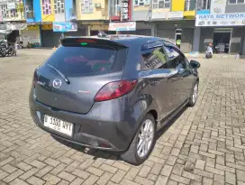 Mazda 2 sport 2012