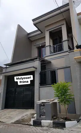 Jual Rumah 2 Lantai Mulyosari Prima