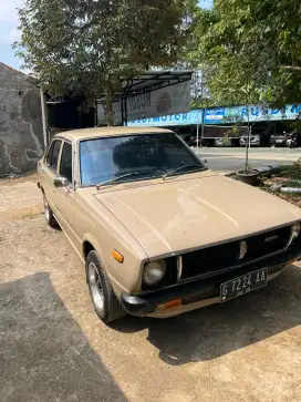 Toyota corolla KE30 tahun 1978 manual