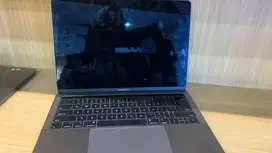 MACBOOK PRO TOUCHBAR  13” 2019 16/1TB second original