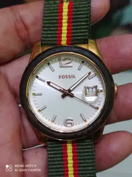 Jam tangan FOSSIL original ( masih ada boxnya )
