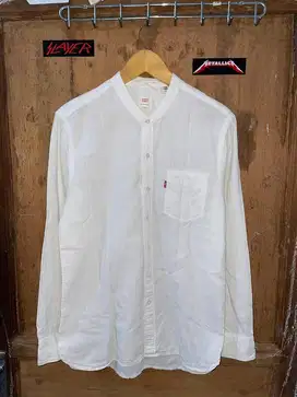 Levis putih koko