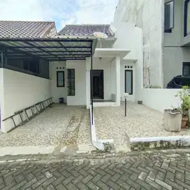Rumah Limo Satu Lantai Dalam Komplek