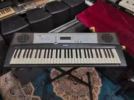 Keyboard Yamaha PSR E203
