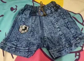 Celana pendek jeans anak cowo