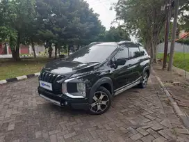 DP MURAH Mitsubishi Xpander 1.5 Cross Bensin-AT 2021 HITAM LSZ