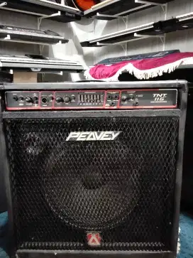 Ampli peavey TNT115