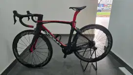 Sepeda balap roadbike pinarello acm