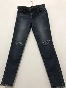 Celana jeans wanita