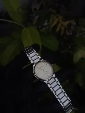 Jam Tangan Seiko Spirit Classic Two Tone Watches