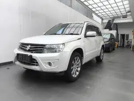 Suzuki grand Vitara 2.4 antik at langka