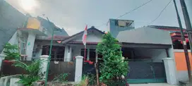 Dijual Rumah Siap Huni dekat Summarecondi Tityan Kencana, Bekasi Utara