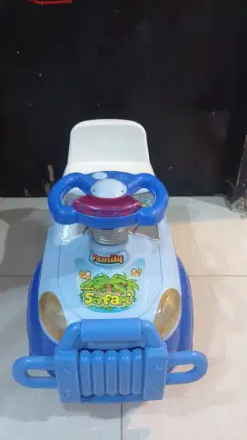 Mobil mobilan anak Family