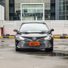 TOYOTA CAMRY 2.5 V A/T 2021
