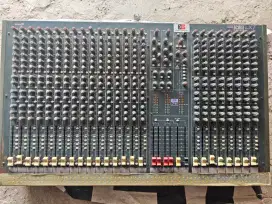 Soundcraft spirit LX7 england