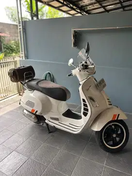 Vespa GTS 150cc