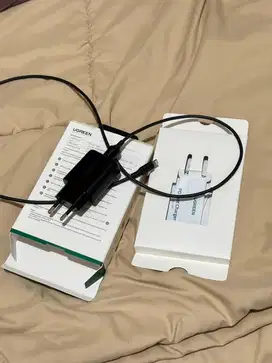 CHARGER UGREEN 18 WATT LIGHTNING IPHONE