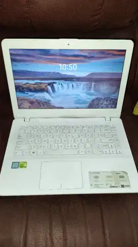 Laptop Asus A442U Interl Core i5 Gen 8th