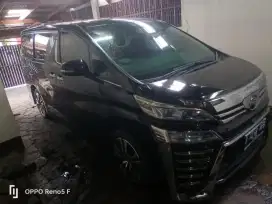 Vellfire 2.5 G auto low km