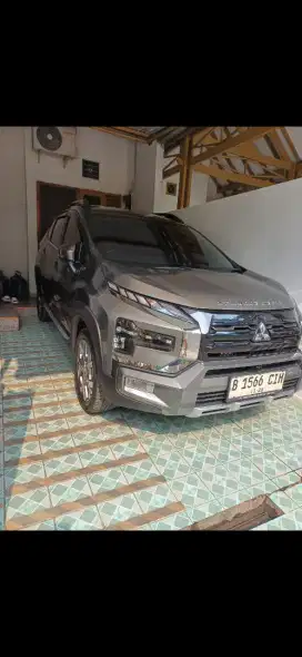 Xpander cross 2023