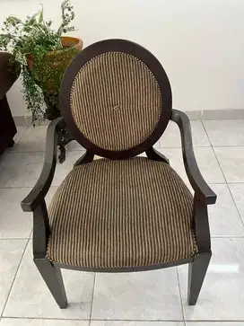 Dijual Kursi Sepasang (2 Buah)