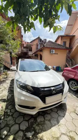 Honda HRV 1.8 Prestige CVT
