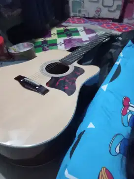 Jual gitar kesayangan