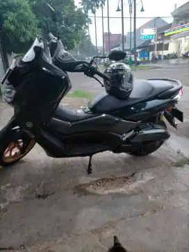 Dijual motor NMAX ABS Connected 2022