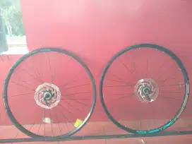 Wheelset Polygon Premier 4