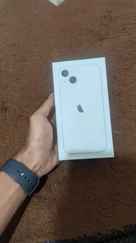 iPhone 13 128 putih