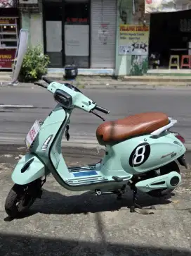 VESPA LISTRIK BISA DIANTAR KE RUMAH GRATIS ONGKIR
