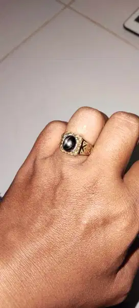 Cincin Black sapphire Star  ring 7