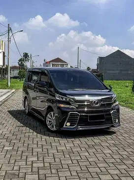 Toyota Vellfire Z mulus Dp 69 jt 2015