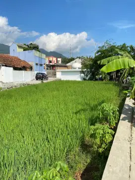 Dijual cepat Tanah & Rumah di Malangbong dekat ke teeminal & pasar
