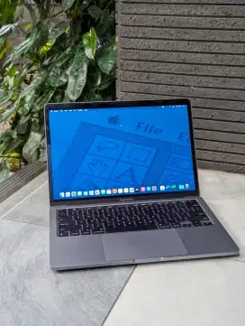 Macbook Pro M2 16/256gb