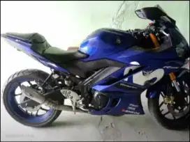 Motor Yamaha r25
