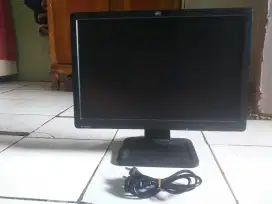 Monitor HP 19 inch wide (LE1901w)