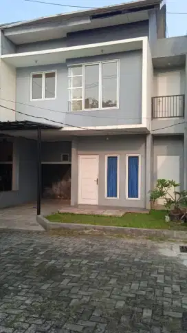 Dijual Rumah Strategis Ciputat Bintaro(SHM)