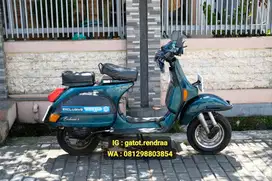 Vespa Exclusive 2 Tahun 2023 Hijau Metalik