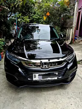 Honda HRV tipe SE th 2019 bln agustus warna hitam metalic