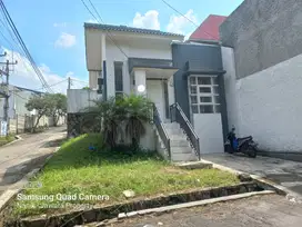 Rumah siap huni cluster jatihandap kota Bandung posisi hoek