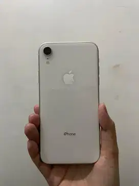 JUAL CEPAT Iphone XR White 128GB Inter All Operator