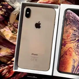 iPhone xs max 64gb