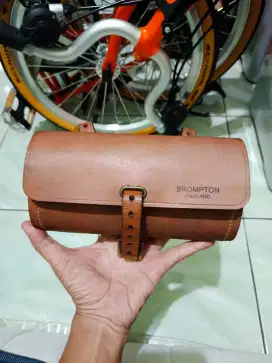 Tas Saddle Sadel Brompton kulit