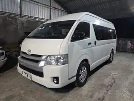 HIACE COMMUTER TAHUN 2018 MOBIL MASIH TERAWAT DAN SIAP PAKAI