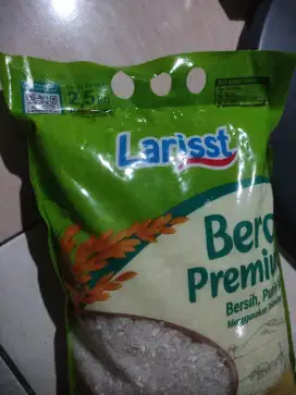 Beras larisst 2,5kg