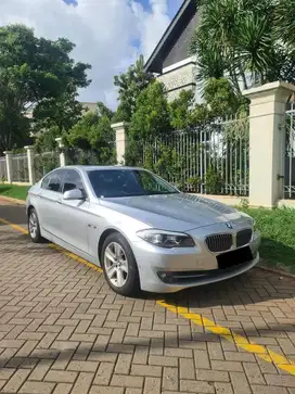 BMW 528i Silver 2013 F10 Sedan Automatic Triptronic Abu Muda