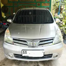 Grand Livina Matic 2013