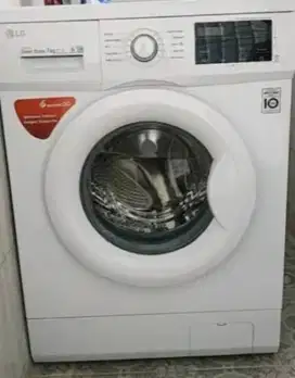 Mesin Cuci fronlding masih seperti baru x apartmen